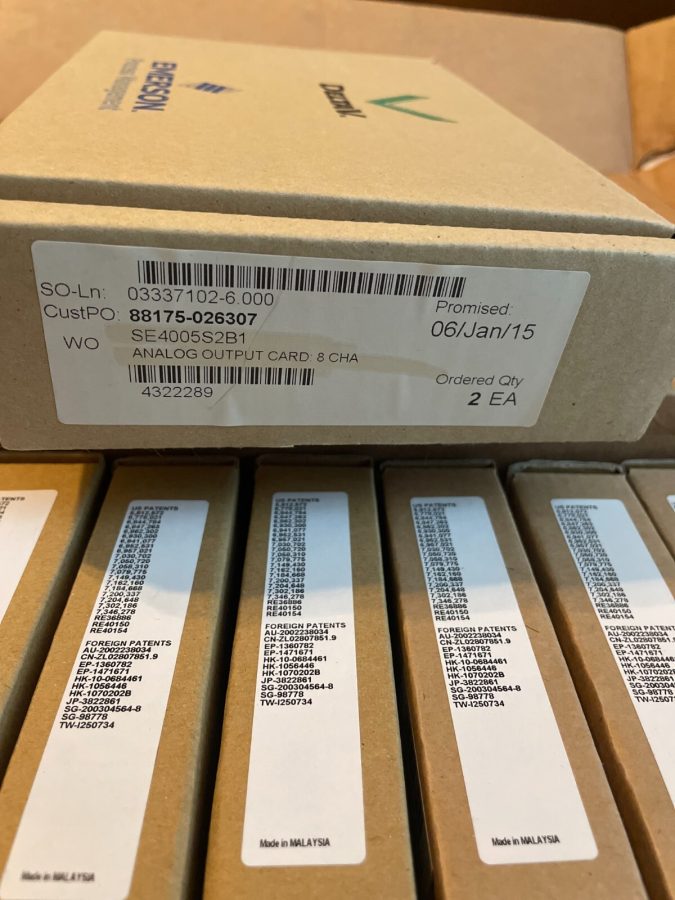 New Emerson DeltaV 12P4704X042, AO 8 Channel 4-20 mA HART Card, KJ3221X1-BK1