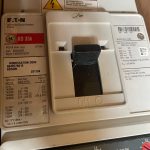 NEW Eaton Circuit Breaker KD3400F 3 Pole 400A Trip KD3400 KT3400T 600v
