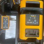 New FLUKE PLS HV2G SYS GREEN ROTARY LASER SYSTER W/ DETECTOR